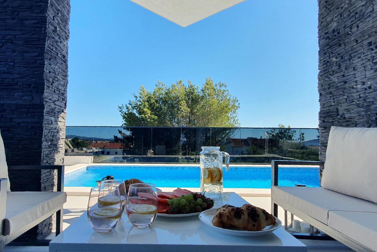 Villa Black Pearl Šibenik Exterior foto